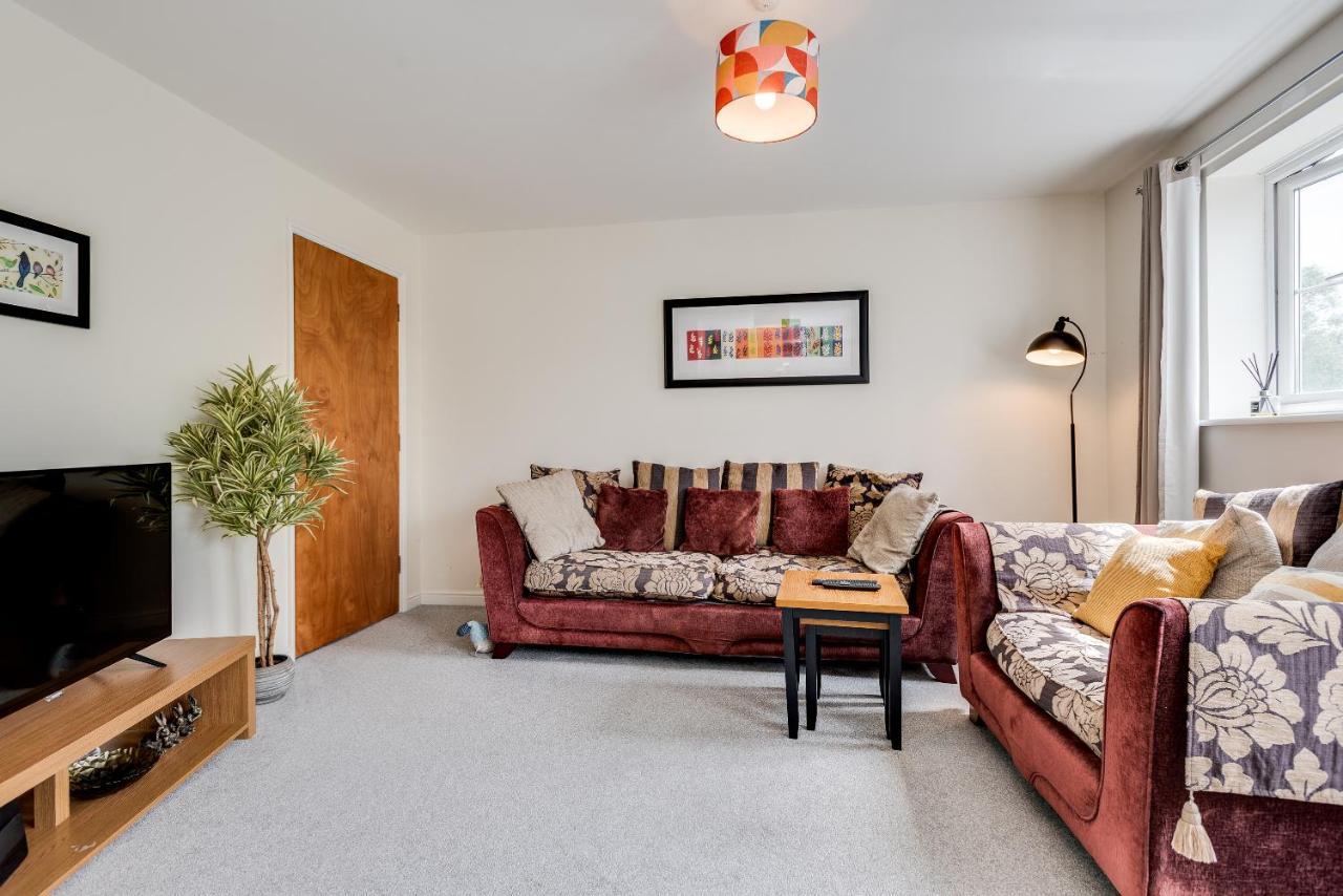 Modern 2 Bedroom Apartment In Popular Jericho !!! Oxford Exterior foto